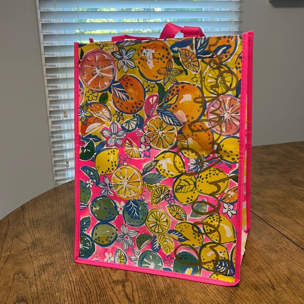 Lilly Pulitzer reusable tote. NWOT